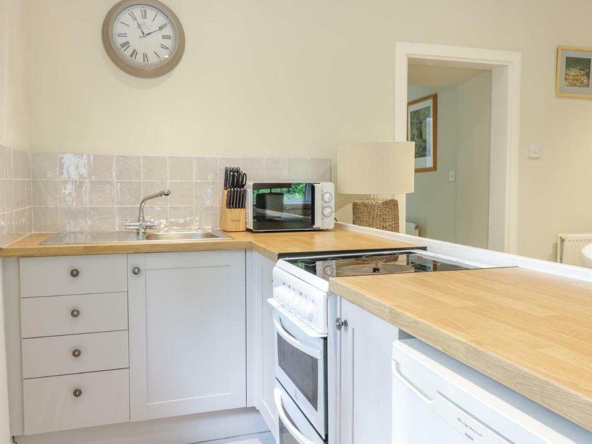 Gate Lodge West Calder Екстериор снимка